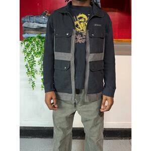 2 tone black and grey columbia vest